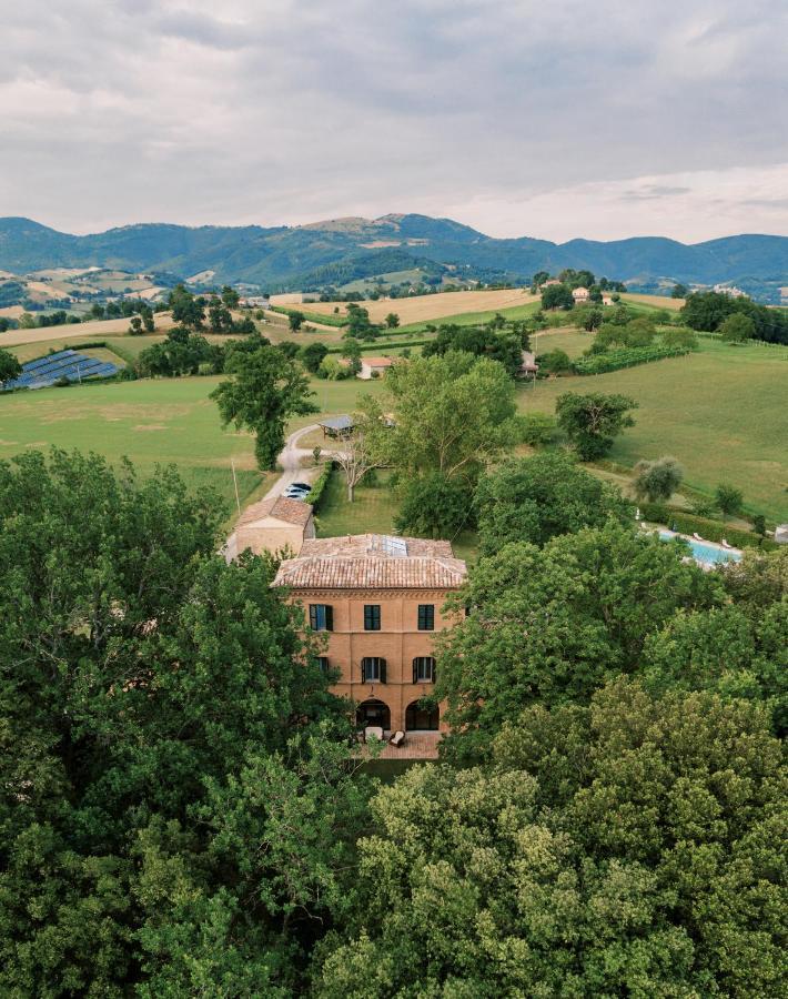 Villa Collepere Country House Мателіка Екстер'єр фото