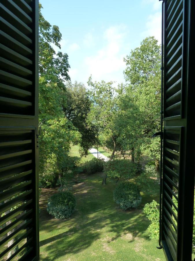 Villa Collepere Country House Мателіка Екстер'єр фото