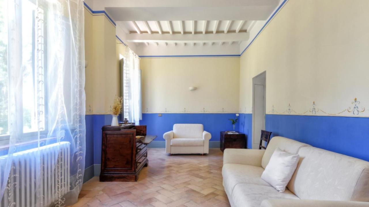 Villa Collepere Country House Мателіка Екстер'єр фото